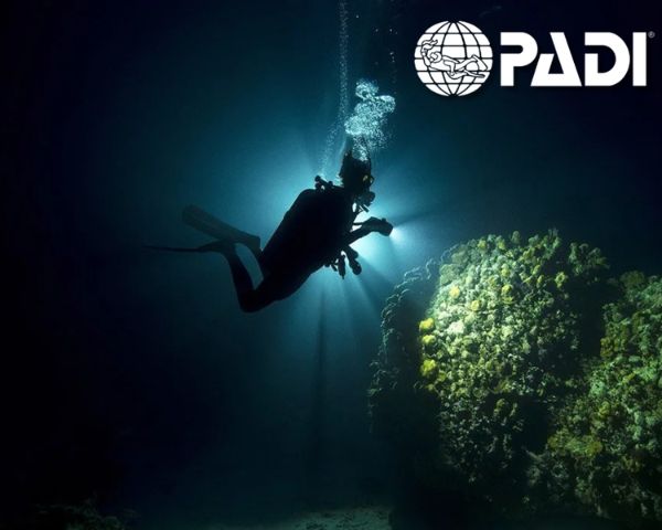 Especialidades de buceo PADI