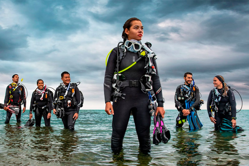 curso padi divemaster barcelona